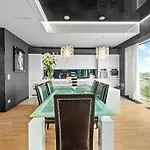 W Sky Tower Apartamento *