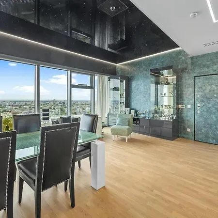 Apartment W Sky Tower