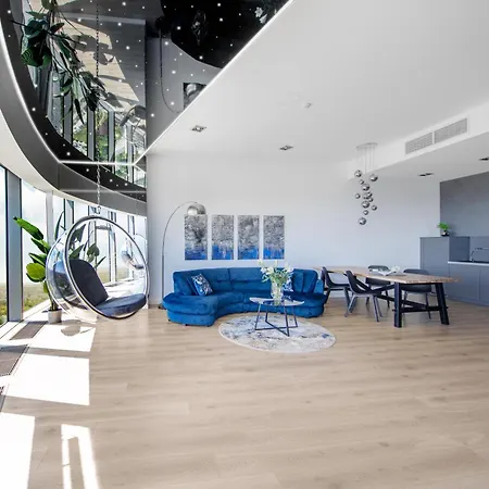 W Sky Tower Apartment Wroclaw