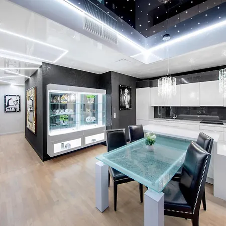 Apartment W Sky Tower