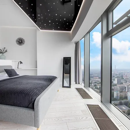 W Sky Tower Apartment *
