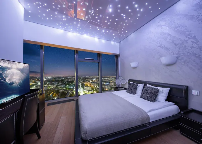 W Sky Tower Apartment *