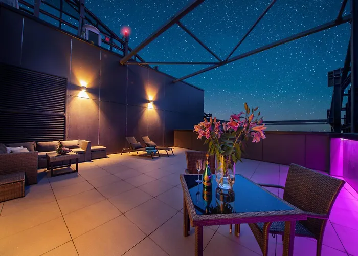 Apartment W Sky Tower *